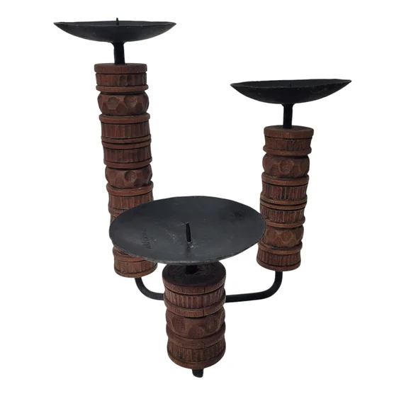 3 Arm tiered pillar candle holder with decorative carved wood accent - Picture 5 of 9